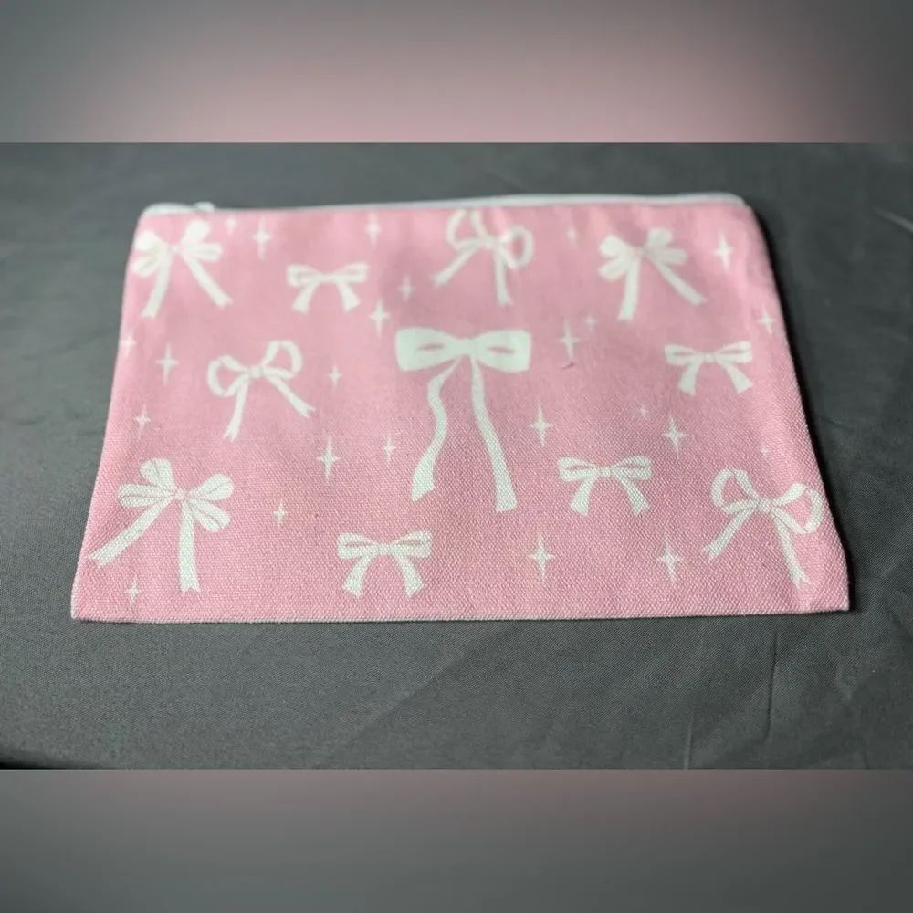 New Pink Bow Print Zip Pouch